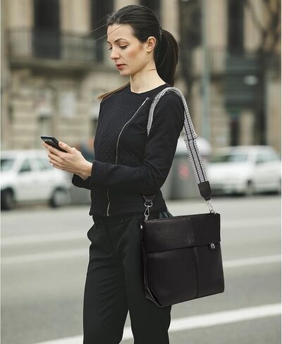 Myhozee Crossbody محافظ للنساء ، عبور أكياس الجسم مع 2 الأشرطة الجلدية الكتف حقيبة عصرية in Kuwait