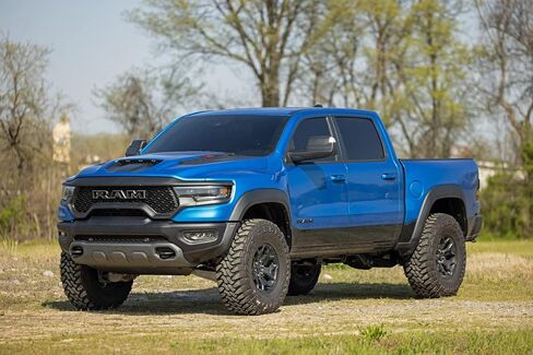Rough Country 1.5" Leveling Lift Kit for 2021-2024 Ram 1500 TRX 4WD - 31300 in Saudi Arabia