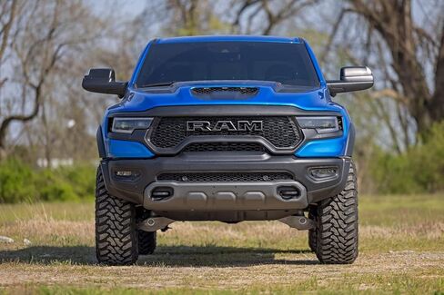 Rough Country 1.5" Leveling Lift Kit for 2021-2024 Ram 1500 TRX 4WD - 31300 in Saudi Arabia