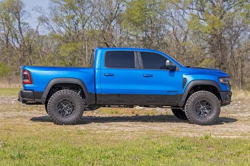 Rough Country 1.5" Leveling Lift Kit for 2021-2024 Ram 1500 TRX 4WD - 31300 in Saudi Arabia