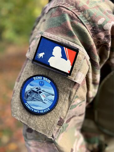 Hoth Echo Base Search & Rescue Morale Patch - تصحيحات الفيلم بواسطة Redhehedtshirts | تصحيح الخطاف والحلقة لحامل اللوحة الخاص بك ، والعتاد التكتيكي ، أو قبعة الظهر أو السترة in Saudi Arabia