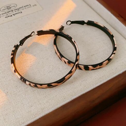 Leopard Print Earrings Large Hoop Circle Earrings for Women Vintage Animal Print Earrings Black Chunky Big Round Huggie Hoops Earrings Fashion Statement Earrings in Saudi Arabia