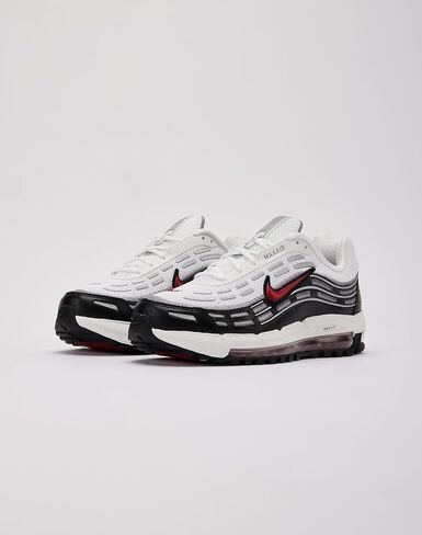Nike Men's Low-Top Sneakers in Saudi Arabia