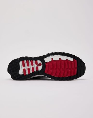 Nike Men's Low-Top Sneakers in Saudi Arabia