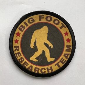 Big Foot Research Team Patch - تصحيحات مخصصة من Redheheadtshirts صنعت في الولايات المتحدة الأمريكية in Kuwait