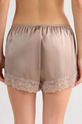 Woman's Lace Trim Silk Shorts in Saudi Arabia