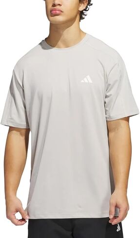 Adidas للرجال يناسب النشط النشط الخفيف الوزن - فتيل الرطوبة in Saudi Arabia