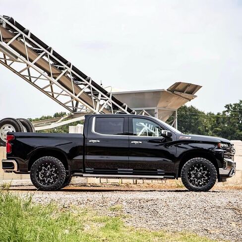 Rough Country 2" Leveling Kit with N3 Struts for Chevy Silverado & GMC Sierra 1500 (2019-2025) - Increase Ground Clearance, Front-to-Rear Leveling in Saudi Arabia