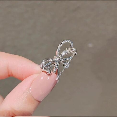 Statement Silver Cubic Zirconia Bow Brooches Pins for Women, Stylish Bling Crystal Bow Knot Brooch Pin Retro Charm Dress Suit Costume Accessory Jewelry in Saudi Arabia