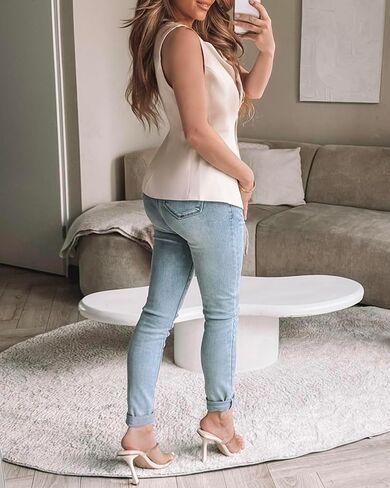 Women's 2025 Summer Casual Sleeveless Suit Vest Round Neck Button Down Work Business Waistcoat Blazer Vest Top in Kuwait