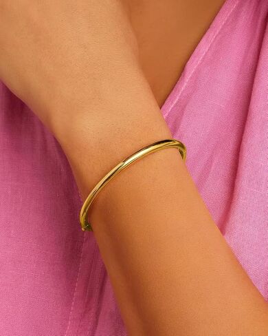 Gorjana - Paseo Cuff - 8K Gold Placed Brass - خيارات متعددة الحجم - النهاية المصقولة - إغلاق المفصلات - تعزيز نظرة غير رسمية in Saudi Arabia
