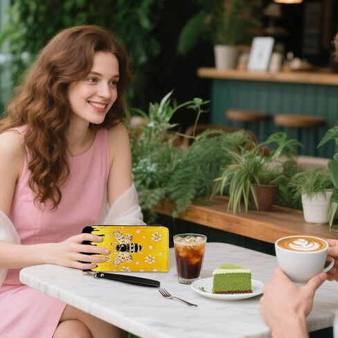 I'm Fine Everthing Is Fine Cute Cat Wallet - With Zip And Multiple Compartments, Cat-Themed Credit Card Wallet For Women in Saudi Arabia