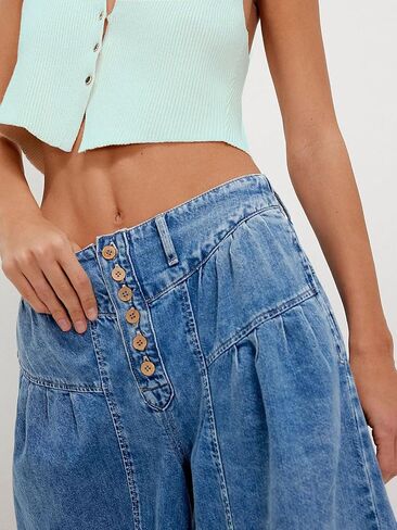 CHARTOU Women Flare Wide Leg Jeans Baggy Cropped Mid Rise Jeans Pleated Ruffle Denim Pants with Pockets in Saudi Arabia
