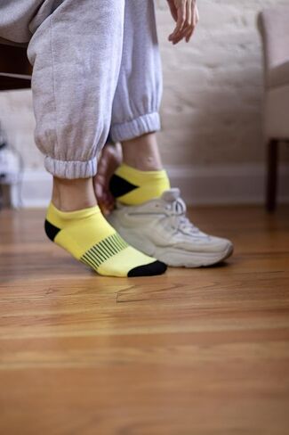 Tipi Toe Women's Athletic Cushioned Comfort Ankle Socks With Arch Support, Mesh Design. Perfect for Running & Sports (6 Pack) in Kuwait