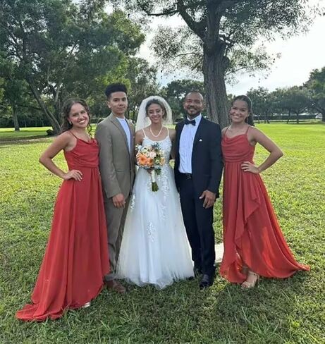 Women's Bridesmaid Dresses 2025 with Slit A Line Formal Dress with Pockets PU162 in Saudi Arabia