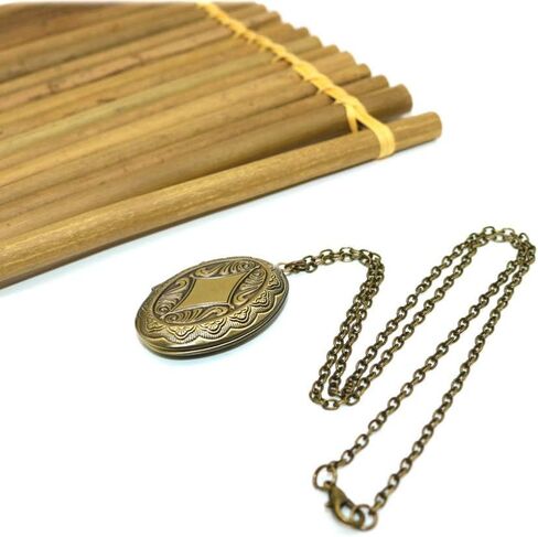 Happyyami vintage necklace Bronze Locket Necklace Floral Design Renaissance for Special Occasions in Saudi Arabia