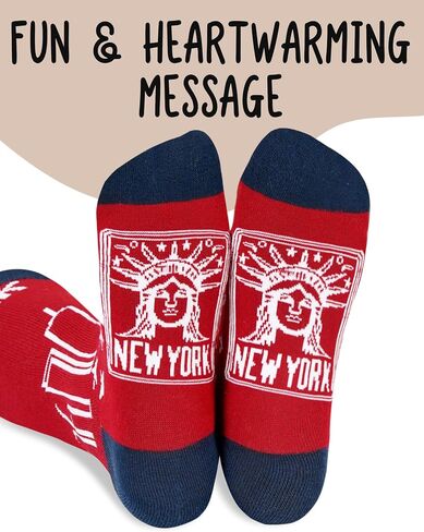 InnoBeta City Skyline Gifts, Gifts on Birthday and Christmas, One Size Crew Socks - New York in Saudi Arabia