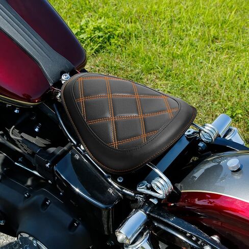 نسخة. راكب السائق مقعد مروحية منفردة مقعد دراجة نارية منفردة ل Harley Dyna Street Bob Low Rider Super Glide 2007-2017 in Kuwait