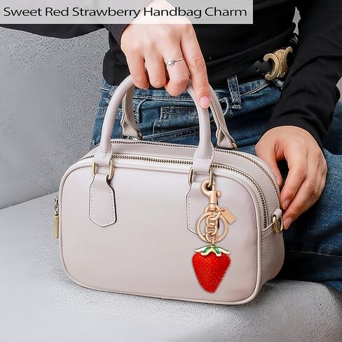 سحر كيس الكرز ، حقائب فاكهة الفراولة لطيفة سحر سحر مفاتيح كيس النساء لحقيبة اليد in Kuwait