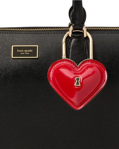 Kate Spade New York Squeeze Shiny Metallic Paint Tube Key Fob ، KS Green in Kuwait