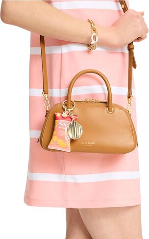 Kate Spade New York Squeeze Shiny Metallic Paint Tube Key Fob ، KS Green in Kuwait