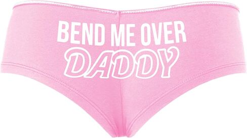 Knaughty Knickers ينحنيني على Daddy - Subsivive Kinten - DDLG Play Pink Boyshort Banties مع تصميم البالغين in Kuwait