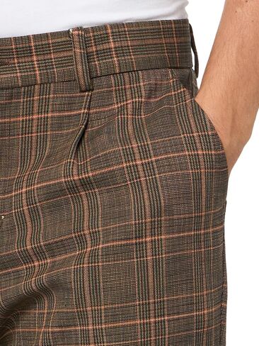 Men's Twill Shorts with Cuffed Hem in Saudi Arabia