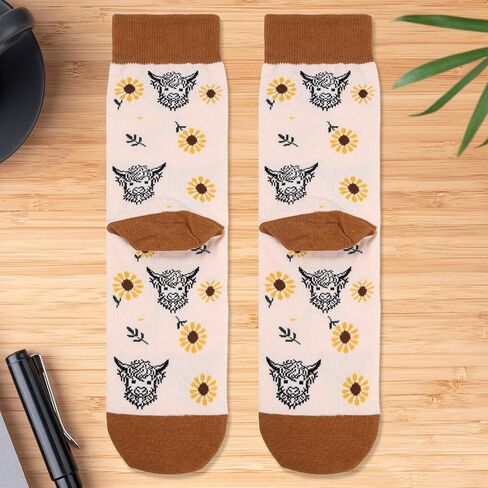 Highland Cow Gifts for Women - Funny Novelty Highland Cow Crew Socks for Mom Grandma Wife Sister Farm Animal Lovers Friends Coworkers Birthday Christmas Retirement Mother's Day Gifts Idea in Saudi Arabia