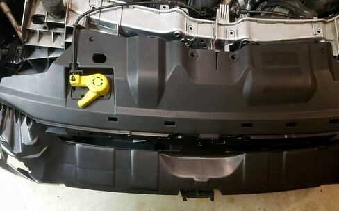 قوس دعم Hecasa Pumper متوافق مع 2012-2014 Ford Focus Upper Front Prable Pracking Pracking Pracking Pracking for CP9Z17C897A FO1065105 Black in Saudi Arabia