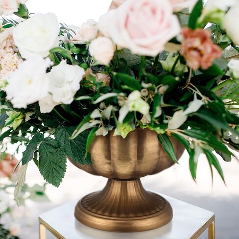2 Pcs Distressed Gold Compote Vase for Centerpieces Compote Bowl 8'' Wide Vintage Decorative Antique Urn Planter Vase for Wedding Event Anniversary Party Indoor Outdoor Activity in Saudi Arabia
