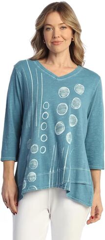 Jess & Jane V-Neck Tulip Hem Weekend Top in Kuwait