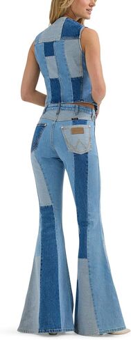 Wrangler Women X Lainey Wilson Patchwork Jean in Saudi Arabia