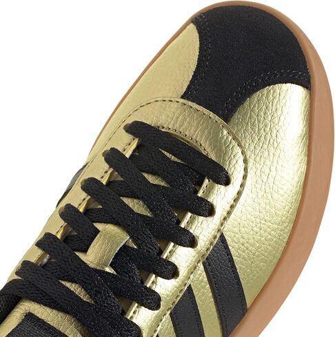 أديداس ونسى VL Court Sneaker Bold Sneaker ، Alumina/White/Gum ، 7.5 in Kuwait