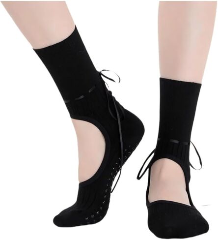 Cute Ribbon Grip Pilate Socks,Grippy Yoga Sock for Women Girls,No Slip Crew Socks for Barre,Gym,Workout,Dance,Floor in Kuwait