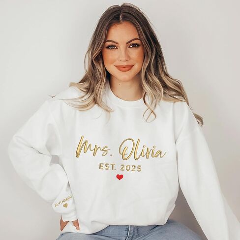 Godmerch Custom Assoridered Mrs Sweatshirt - مستقبل شخصي السيدة هوديي ، وعروس من النوع الثقيل ، وشركة عسل العسل ، هدية لعروسها لتكون زفاف الزفاف دش دش البكالوريوس in Saudi Arabia