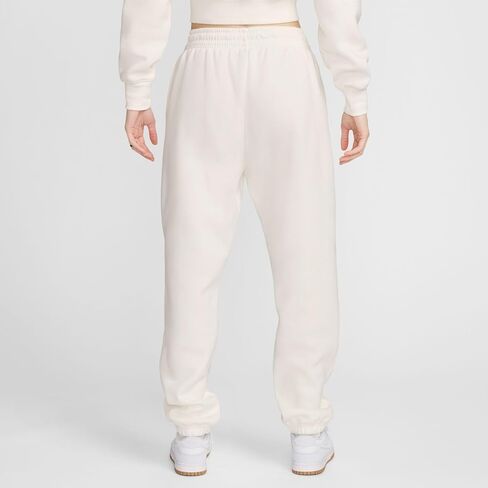 Nike Women's Sportswear Phoenix Fleece High-Waisted Oversized Sweatpants in Saudi Arabia