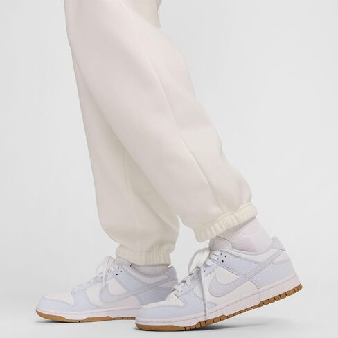 Nike Women's Sportswear Phoenix Fleece High-Waisted Oversized Sweatpants in Saudi Arabia