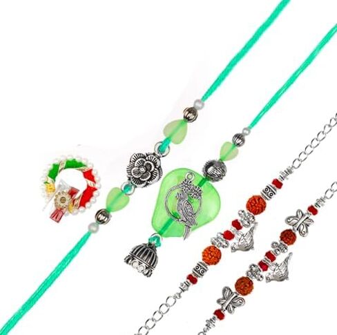Set of 4 Rakhi Lumba for Brother Bhabhi Bhatija Bhaiya Bhai Raksha Bandhan Rakhi Thread with Roli Chawal Gift Pack in Saudi Arabia