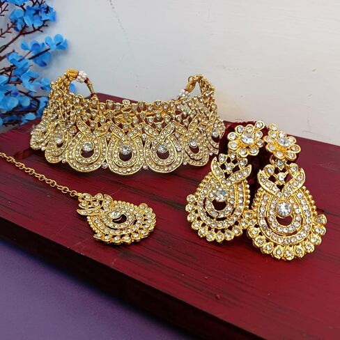 Efulgenz Crystal الهندي المجوهرات مجموعة Rhinestone Crystal قلادة القلادة أقراط Maang Tikka مجموعة مجوهرات زفاف Bollywood Bollywood للنساء in Kuwait