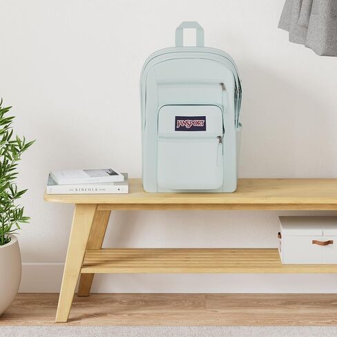 Jansport Big Student ، Green ، Einheitsgröße in Saudi Arabia