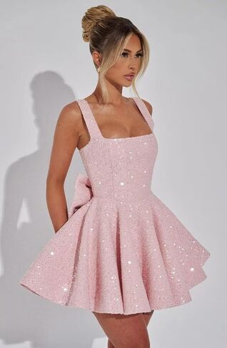 Sparkly Sequin Homecoming Dresses Short for Teens 2025 Square Neck A Line Cocktail Party Dresses with Bow in Saudi Arabia