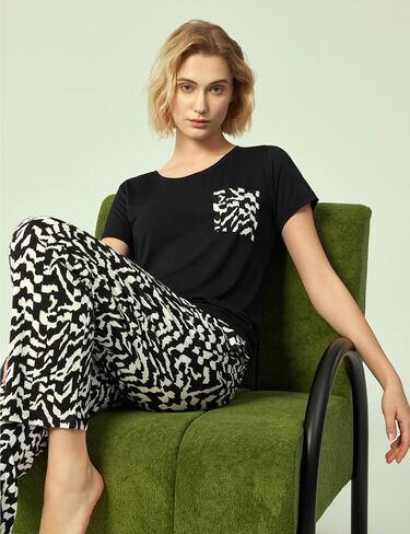 Soft Pajama Sets for Women Short Sleeve Printed Sleep Set, Viscose Made from Bamboo in Saudi Arabia