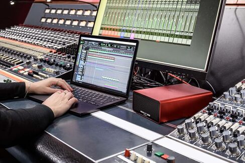 Focusrite RedNet PCIeNX Low-latency, 128 x 128 high-channel-count PCIe Dante interface in Saudi Arabia