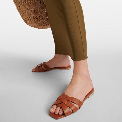 Theshy Women Women's Flat Sandals Square Toe Patent Patent Leath in Kuwait