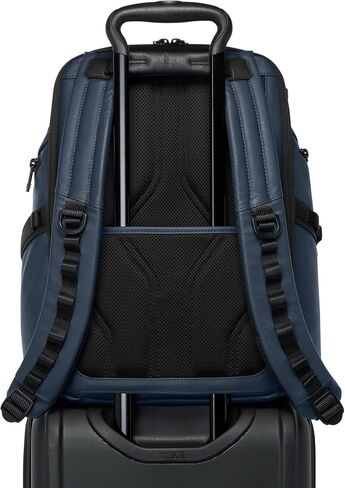 Tumi - حقيبة ظهر Search Alpha Bravo - حقيبة السفر والتنقل المحمول - تناسب ما يصل إلى 15 "شاشة - 17.0" × 14.0 "x 8.3" - قماش مغلف بالبحرية in Kuwait
