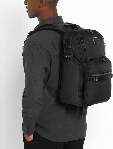 Tumi - حقيبة ظهر Search Alpha Bravo - حقيبة السفر والتنقل المحمول - تناسب ما يصل إلى 15 "شاشة - 17.0" × 14.0 "x 8.3" - قماش مغلف بالبحرية in Kuwait