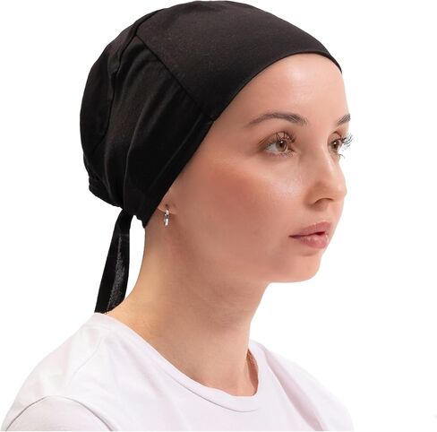 النساء الحجاب يقود إسلام الإسلامي تحت قبعات الوشاح بغطاء محرك مع ربطة عنق in Kuwait