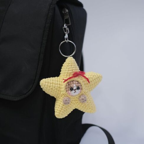Cute crochet cat yellow star keychain meme funny aesthetic for car keys accessories backpack and men women girls boyfriend couples gifts decoration in Saudi Arabia