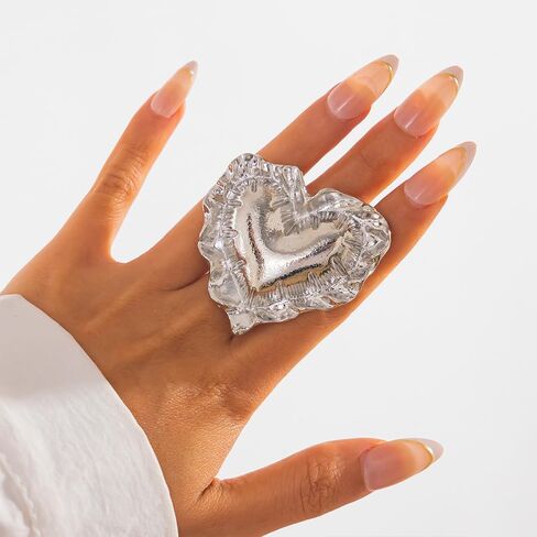 Exaggerated Large Heart Ring for Women Chunky Gold Puffy Love Heart Statement Rings Aesthetic Pleated Polished Ring Party Valentine's Day Jewelry Gift in Saudi Arabia