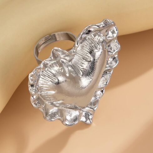Exaggerated Large Heart Ring for Women Chunky Gold Puffy Love Heart Statement Rings Aesthetic Pleated Polished Ring Party Valentine's Day Jewelry Gift in Saudi Arabia
